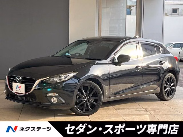 MAZDA AXELA