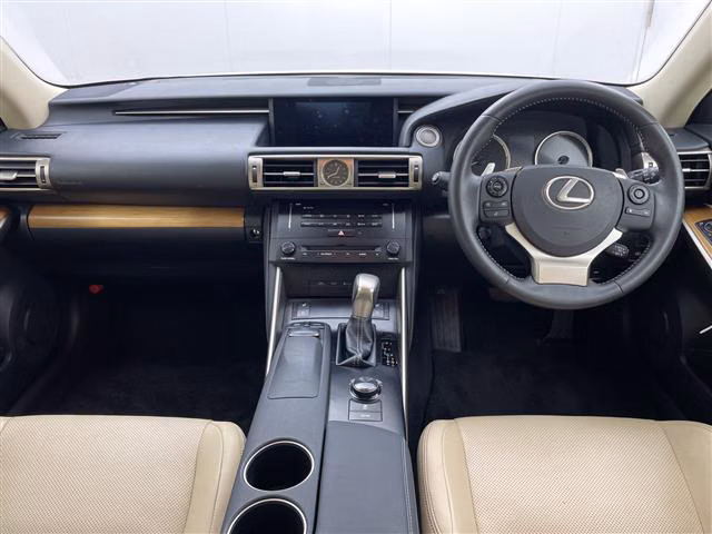 LEXUS IS250