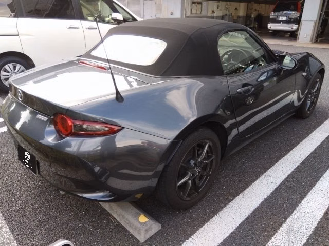MAZDA MX-5