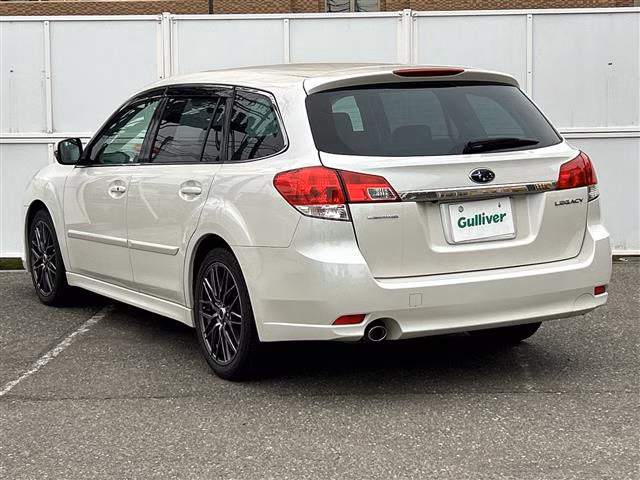SUBARU LEGACY