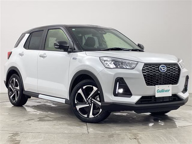DAIHATSU ROCKY