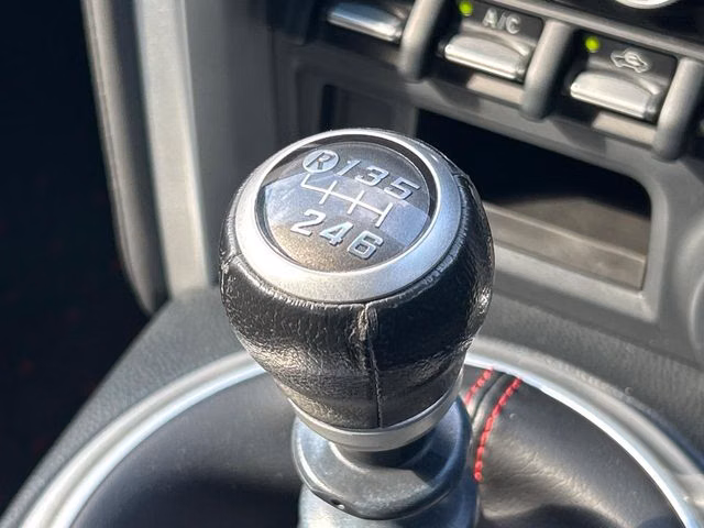 SUBARU BRZ