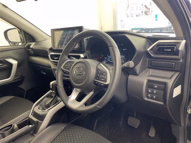 DAIHATSU ROCKY