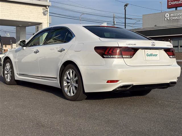 LEXUS LS460
