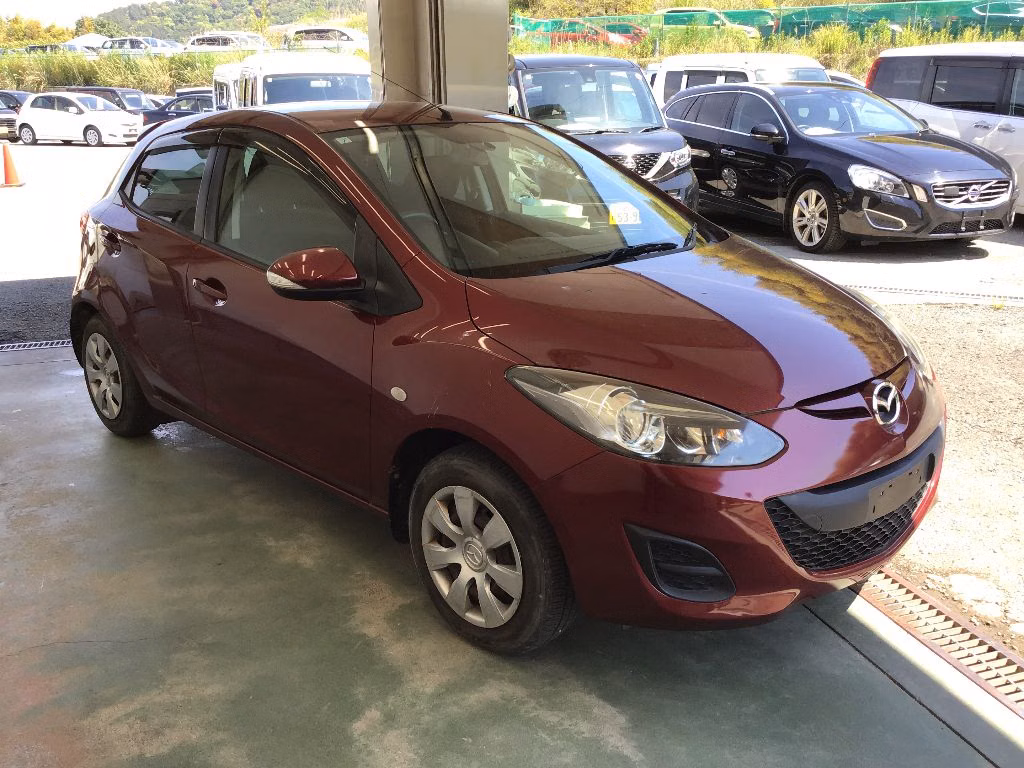 MAZDA DEMIO