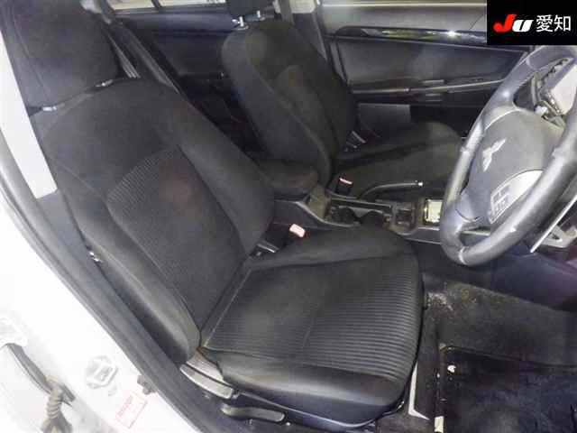 MITSUBISHI GALANT FORTIS