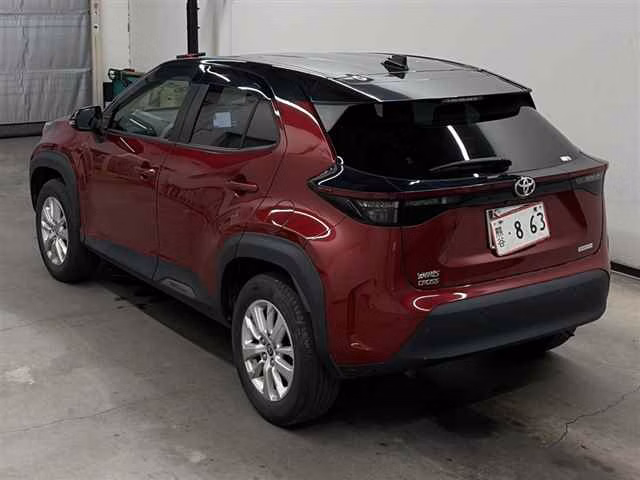 TOYOTA YARIS CROSS