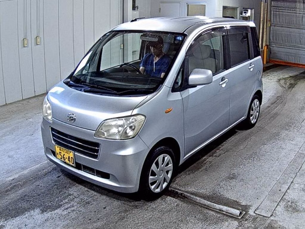 DAIHATSU TANTO EXE