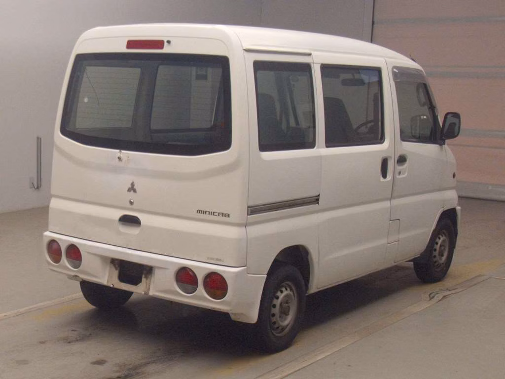 MITSUBISHI MINICAB