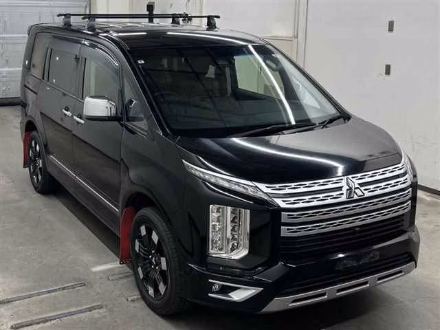 MITSUBISHI DELICA D:5