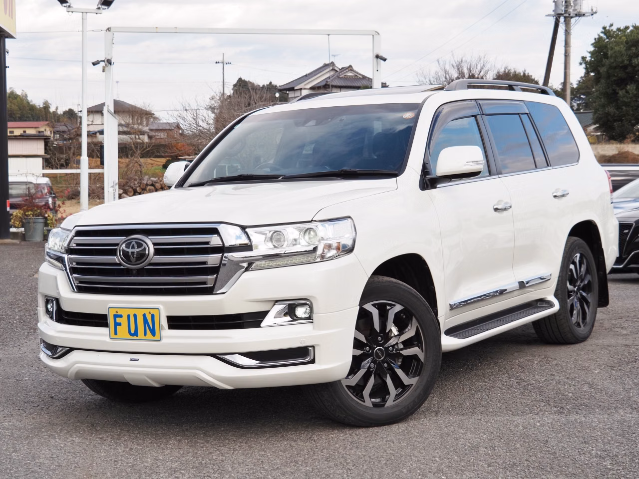 TOYOTA LAND CRUISER