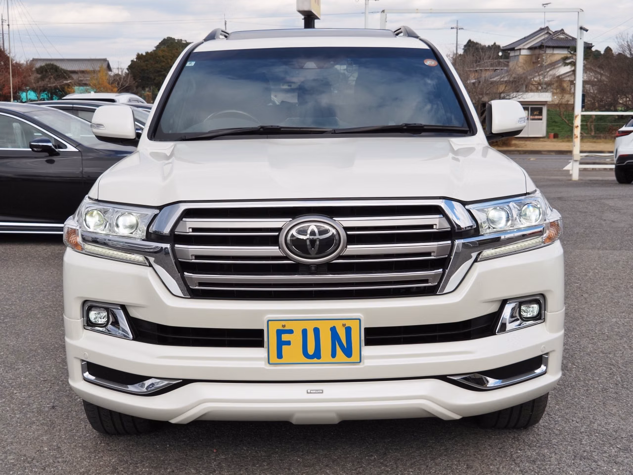 TOYOTA LAND CRUISER