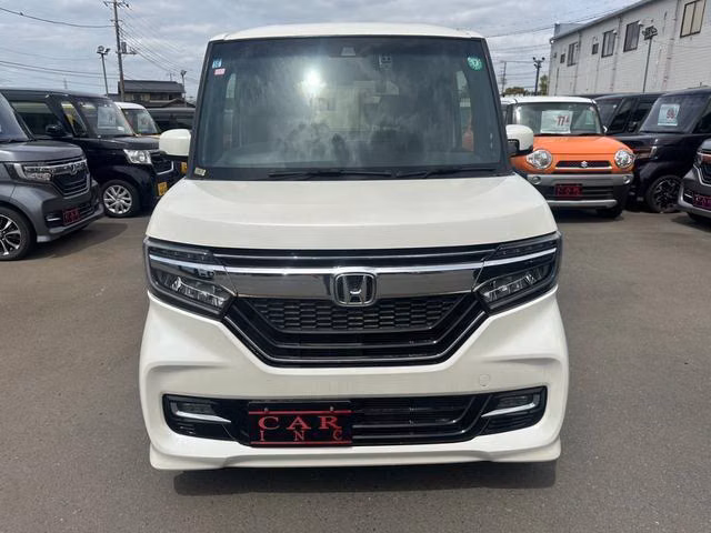 HONDA N-BOX