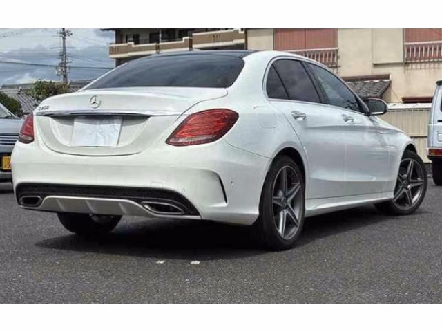 MERCEDES-BENZ C-CLASS