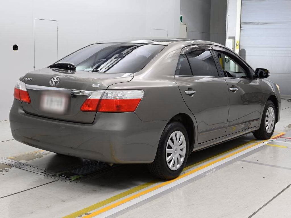 TOYOTA PREMIO