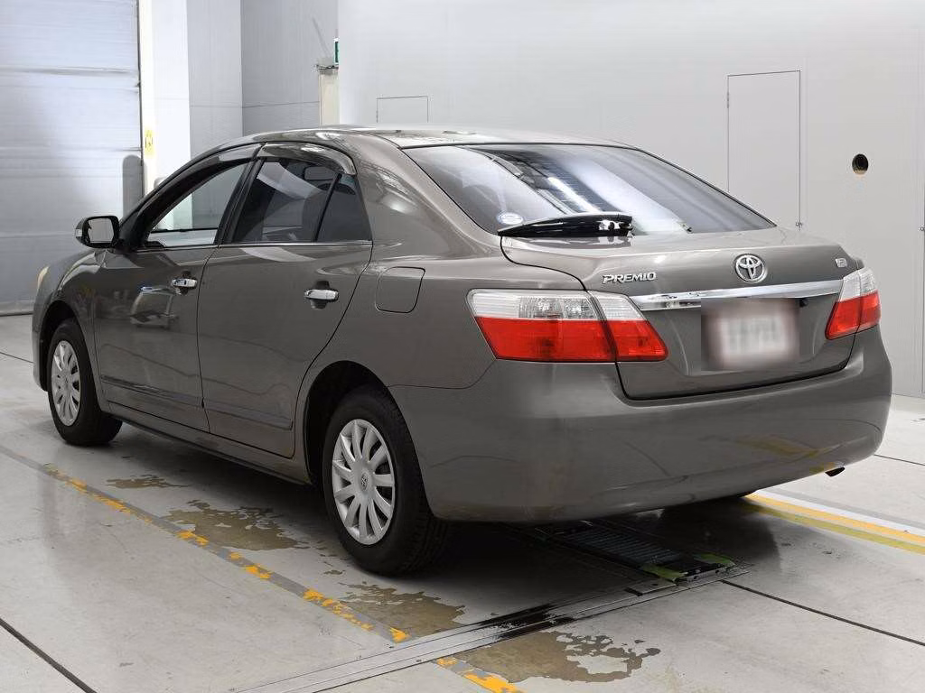 TOYOTA PREMIO