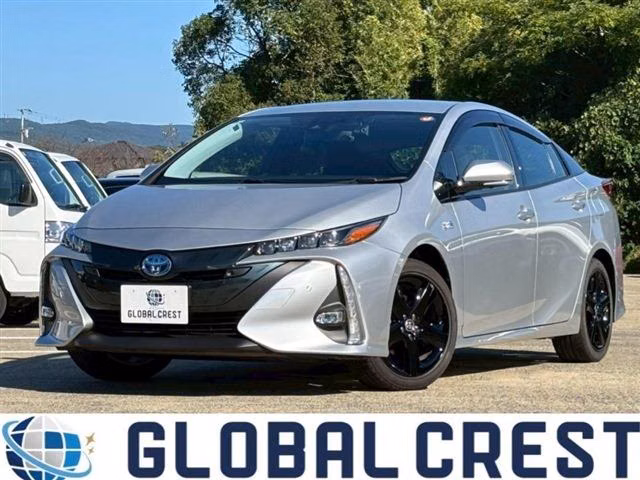 TOYOTA PRIUS PHV