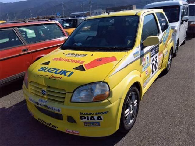 SUZUKI SWIFT