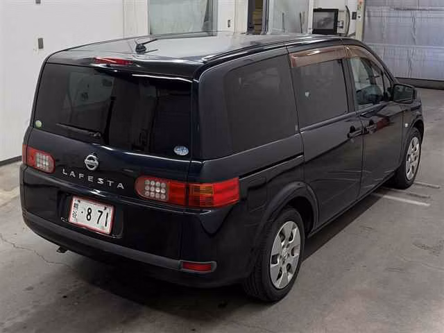 NISSAN LAFESTA