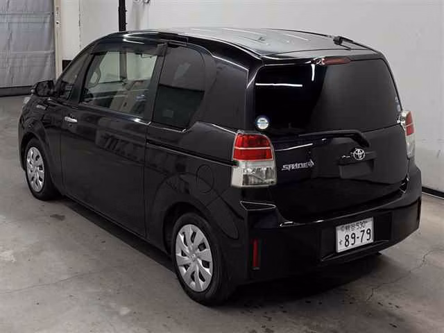 TOYOTA SPADE