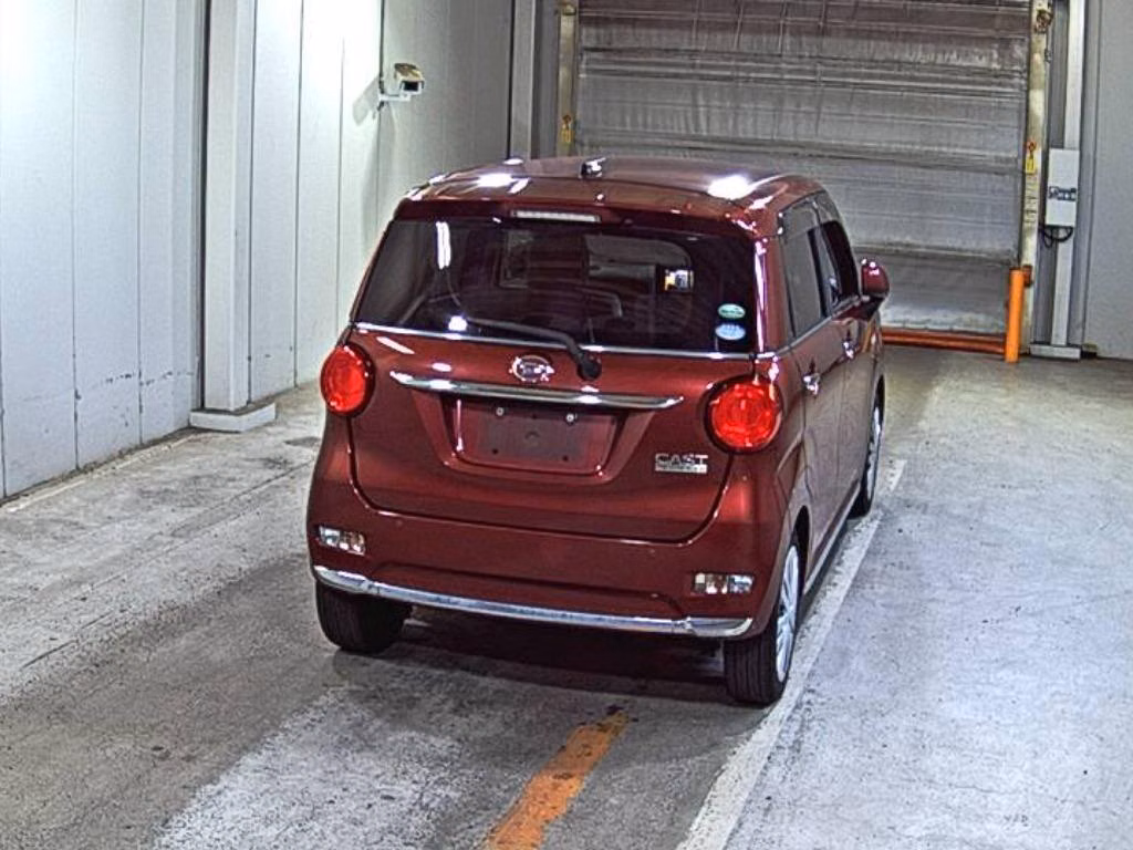 DAIHATSU CAST