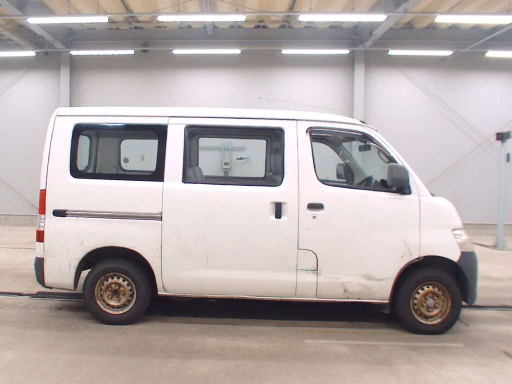 TOYOTA LITE ACE