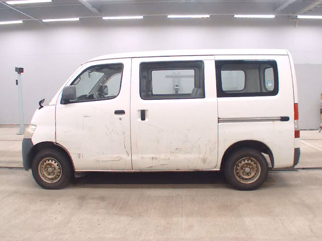 TOYOTA LITE ACE