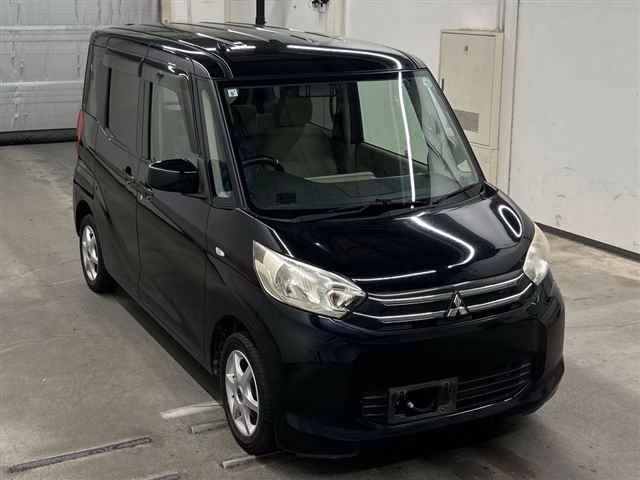 MITSUBISHI EK SPACE