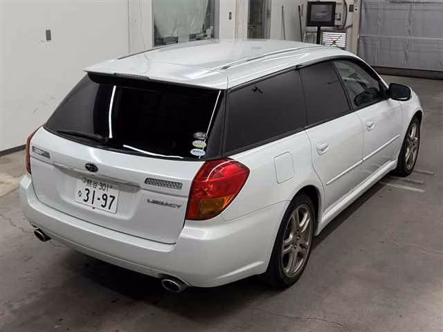 SUBARU LEGACY