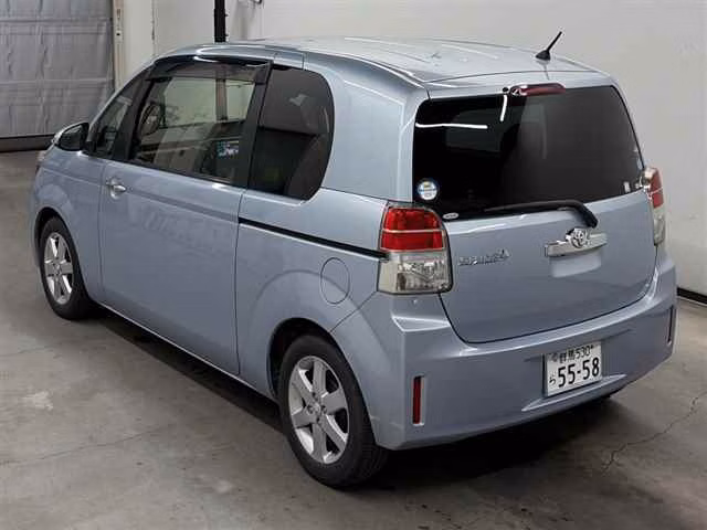 TOYOTA SPADE