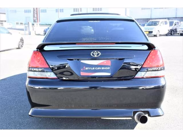 TOYOTA MARK II