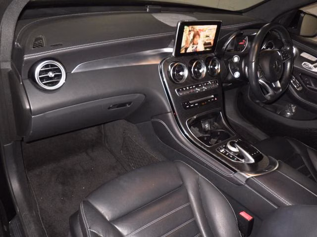 MERCEDES-BENZ GLC-CLASS