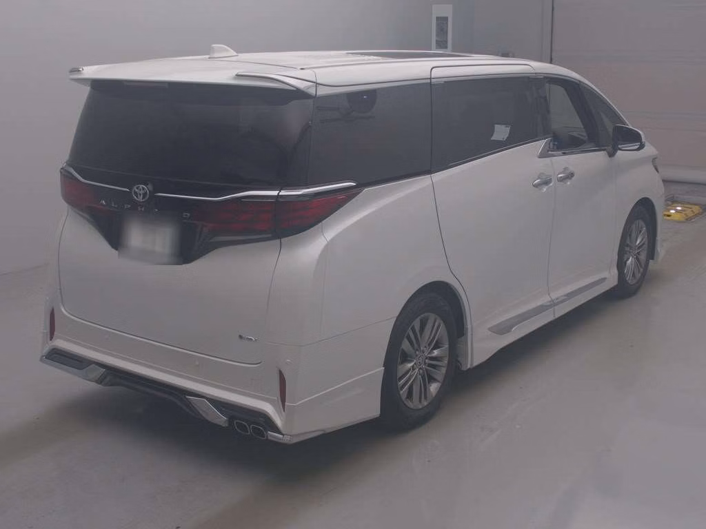 TOYOTA ALPHARD