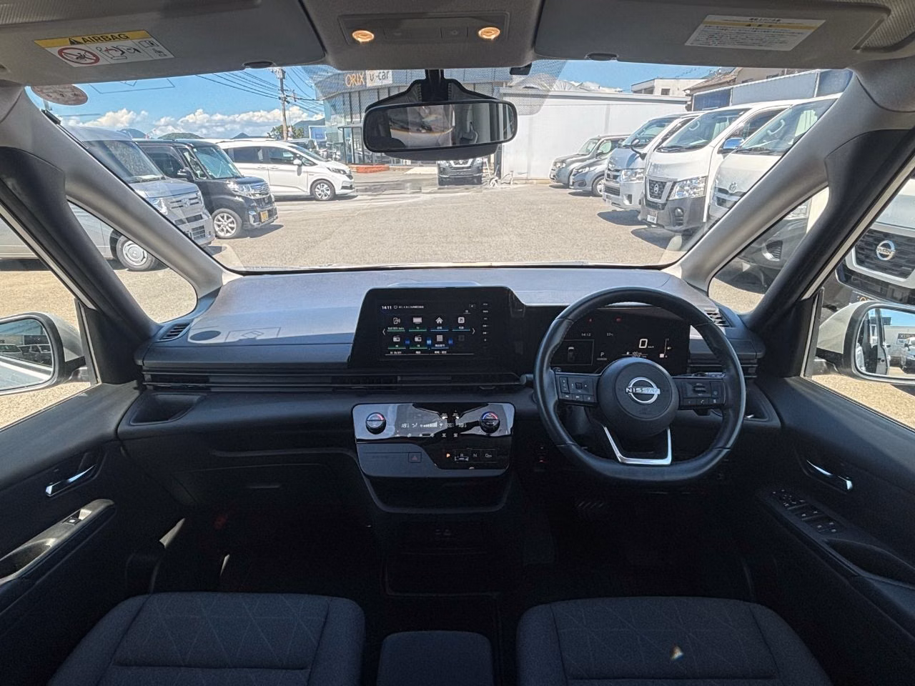 NISSAN SERENA
