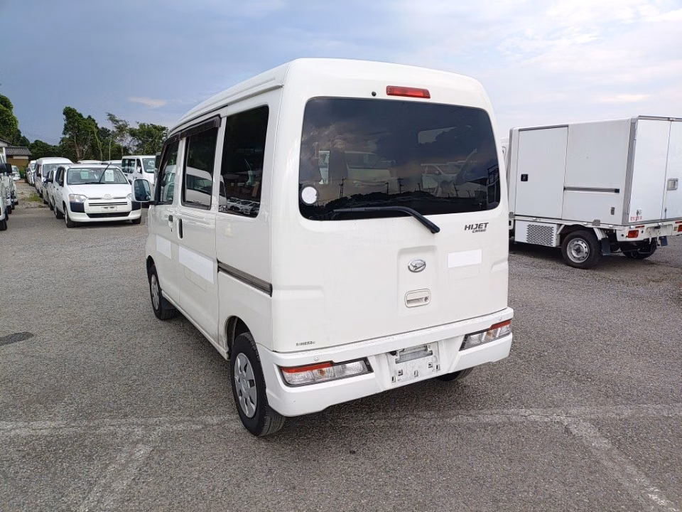 DAIHATSU HIJET