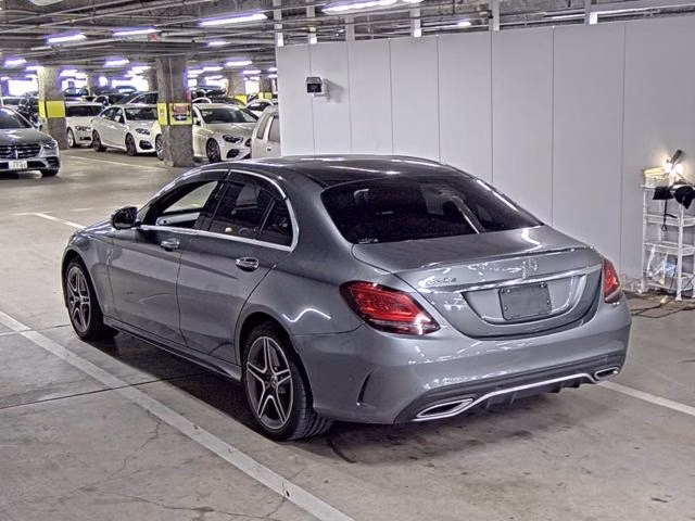 MERCEDES-BENZ C-CLASS