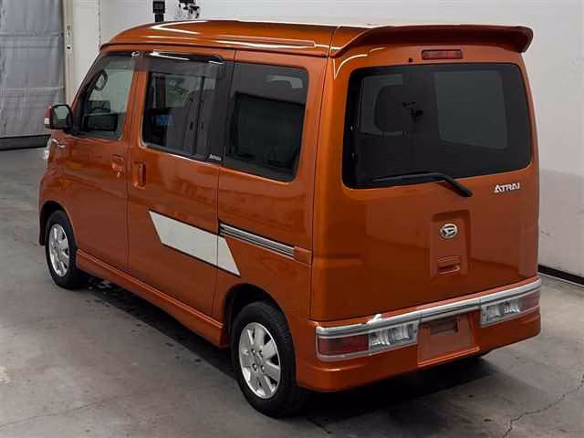 DAIHATSU ATRAI
