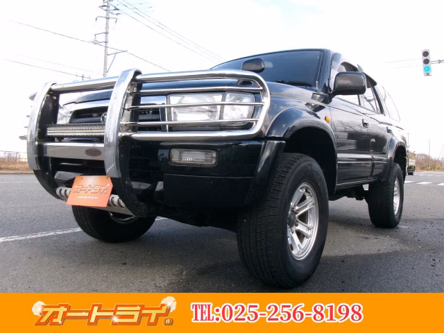 TOYOTA HILUX SURF