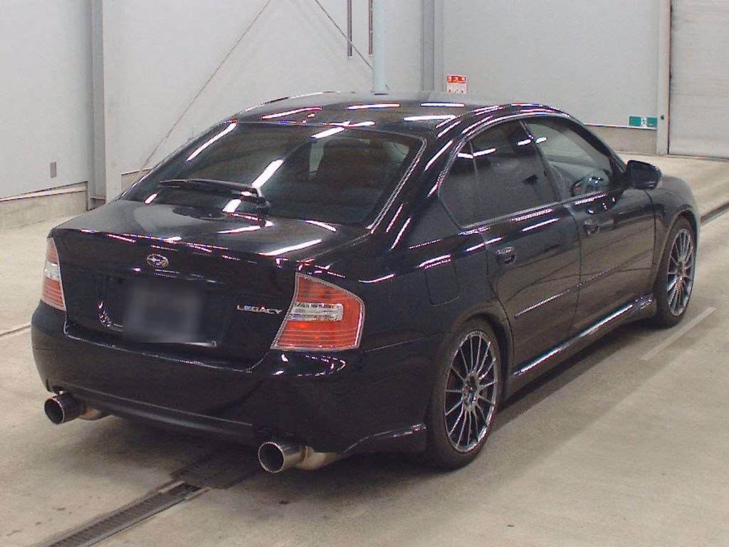 SUBARU LEGACY B4