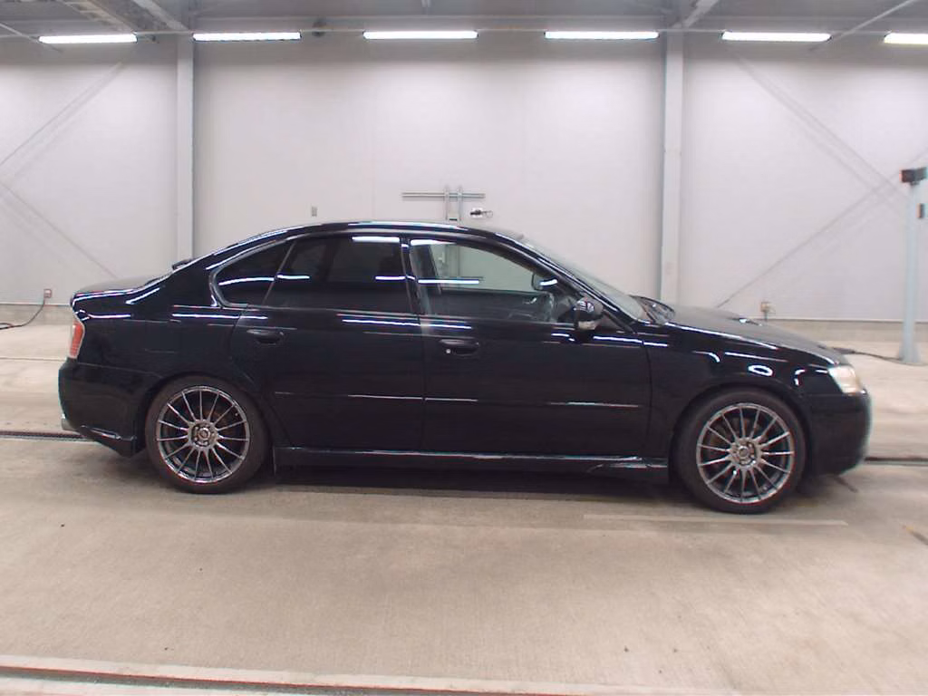 SUBARU LEGACY B4