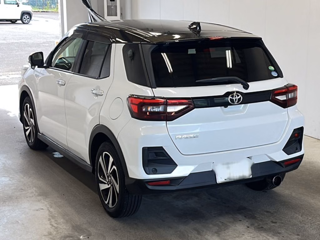 TOYOTA RAIZE