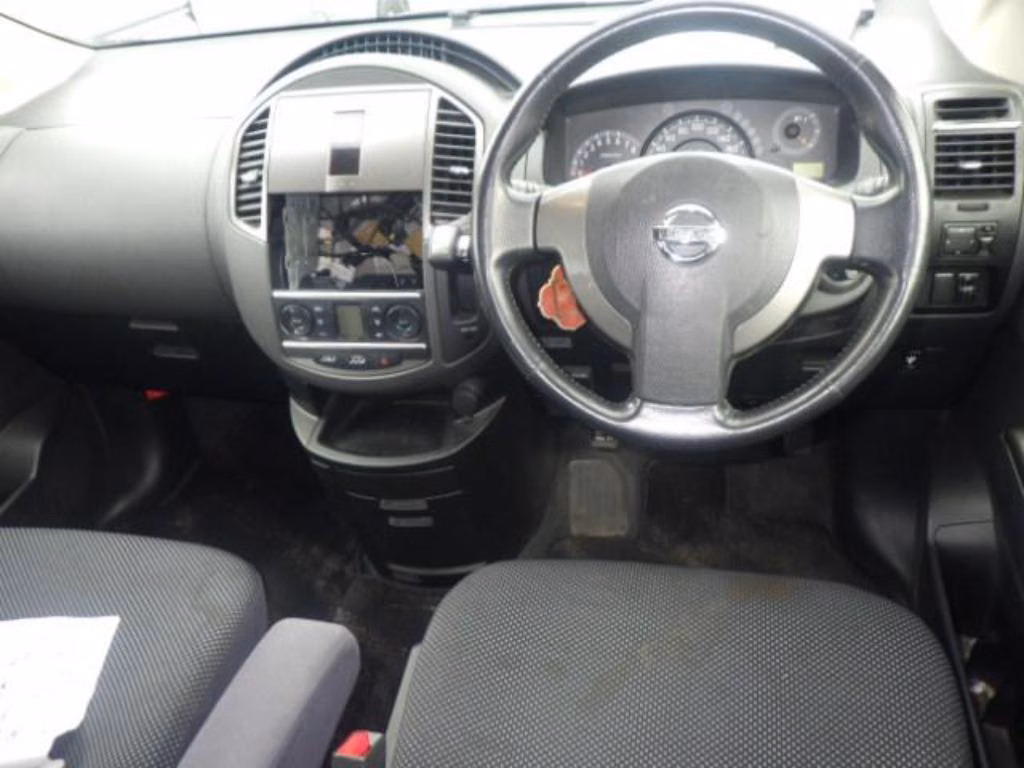 NISSAN LAFESTA