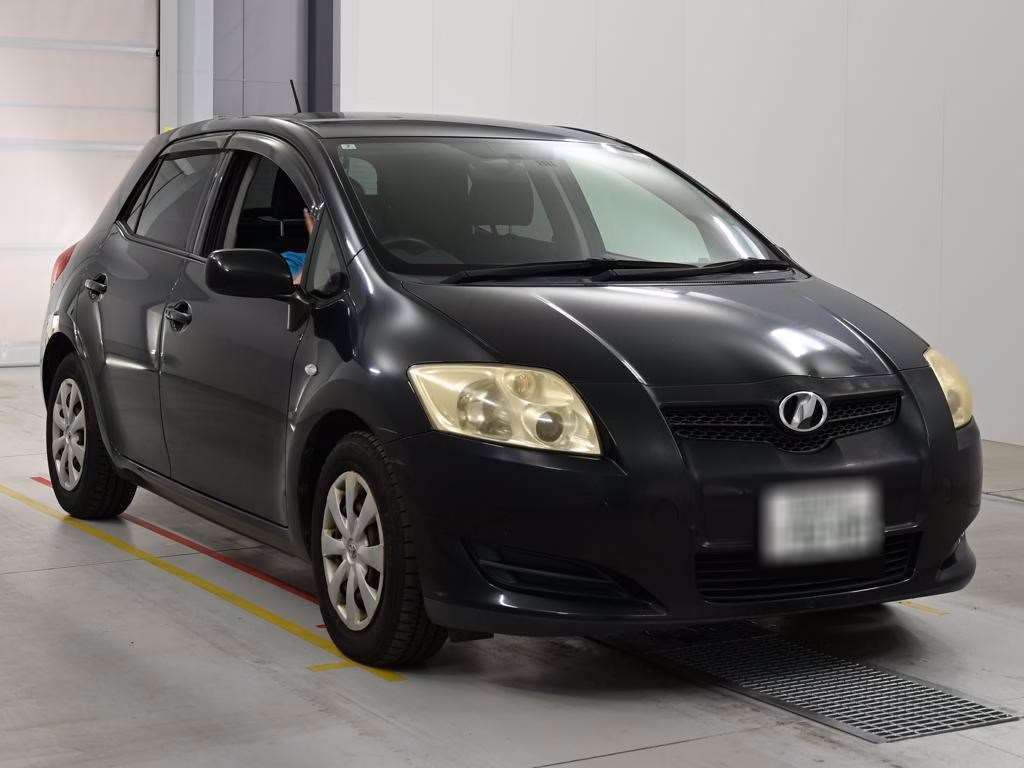 TOYOTA AURIS