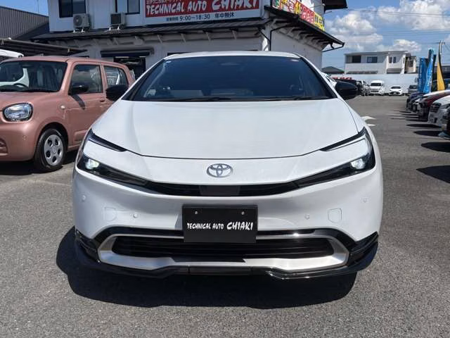TOYOTA PRIUS PHV