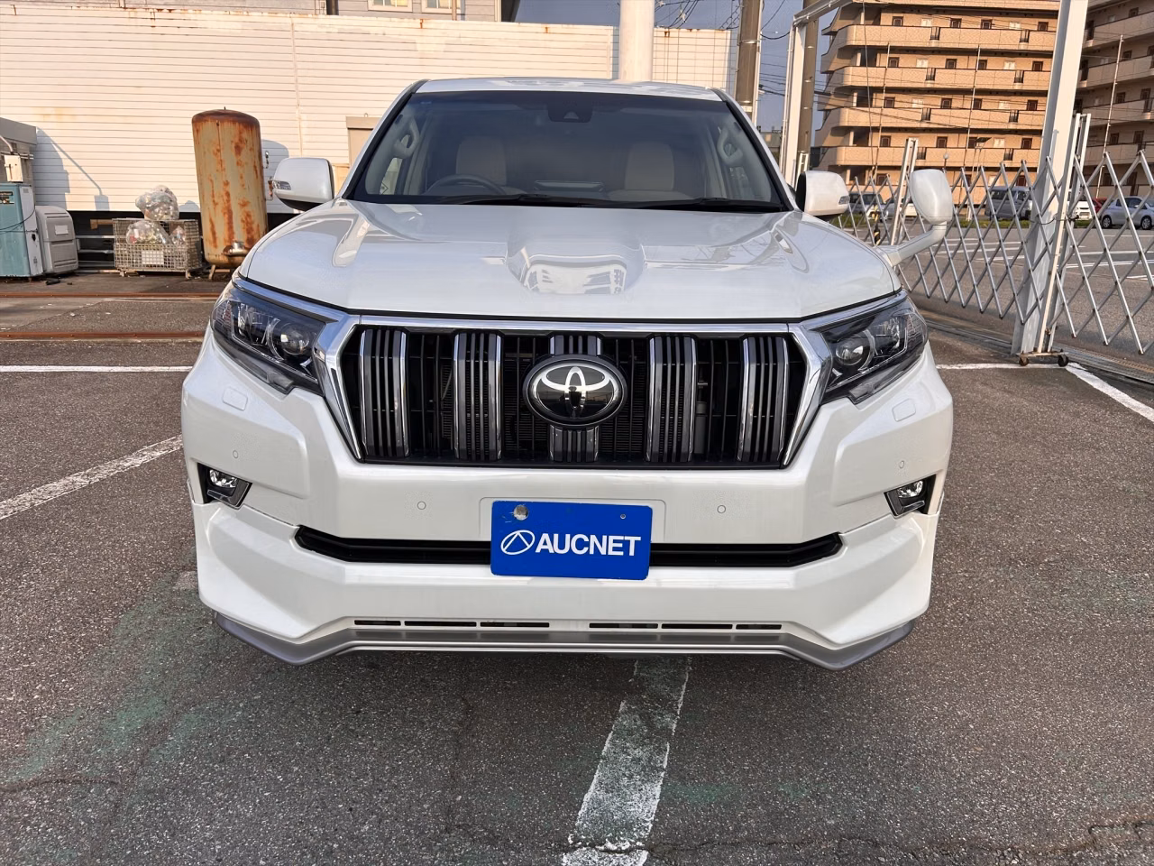 TOYOTA LAND CRUISER PRADO