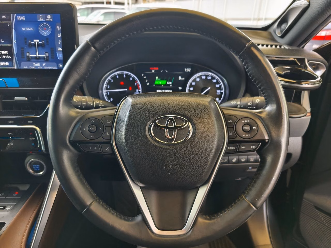 TOYOTA HARRIER