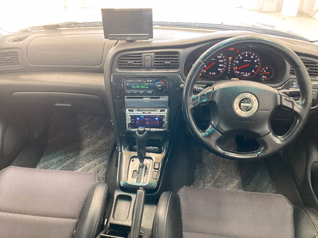 SUBARU LEGACY