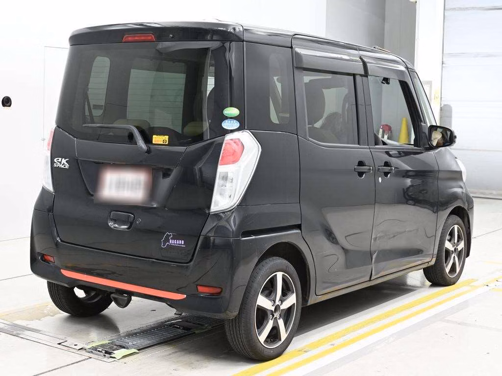 MITSUBISHI EK SPACE