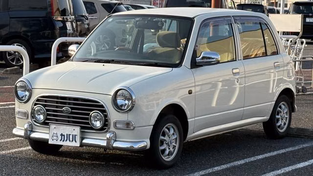 DAIHATSU MIRA GINO