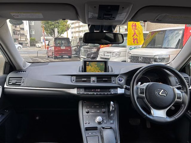 LEXUS CT200H